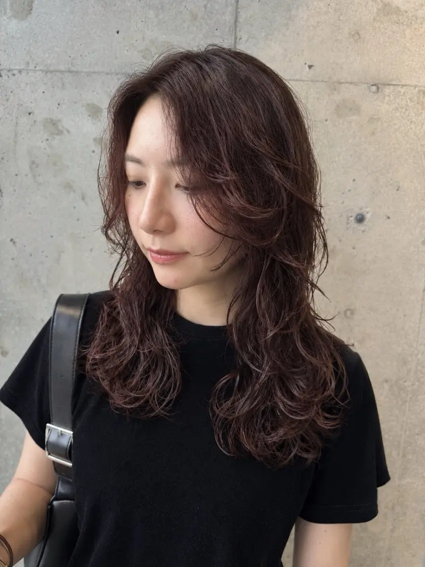 セミロング カラー パーマ セミロングパーマ レイヤーカット カット ヘアカラー パーマ トリートメント 〽️magico/ ウルフDaiki〽️のヘアスタイル