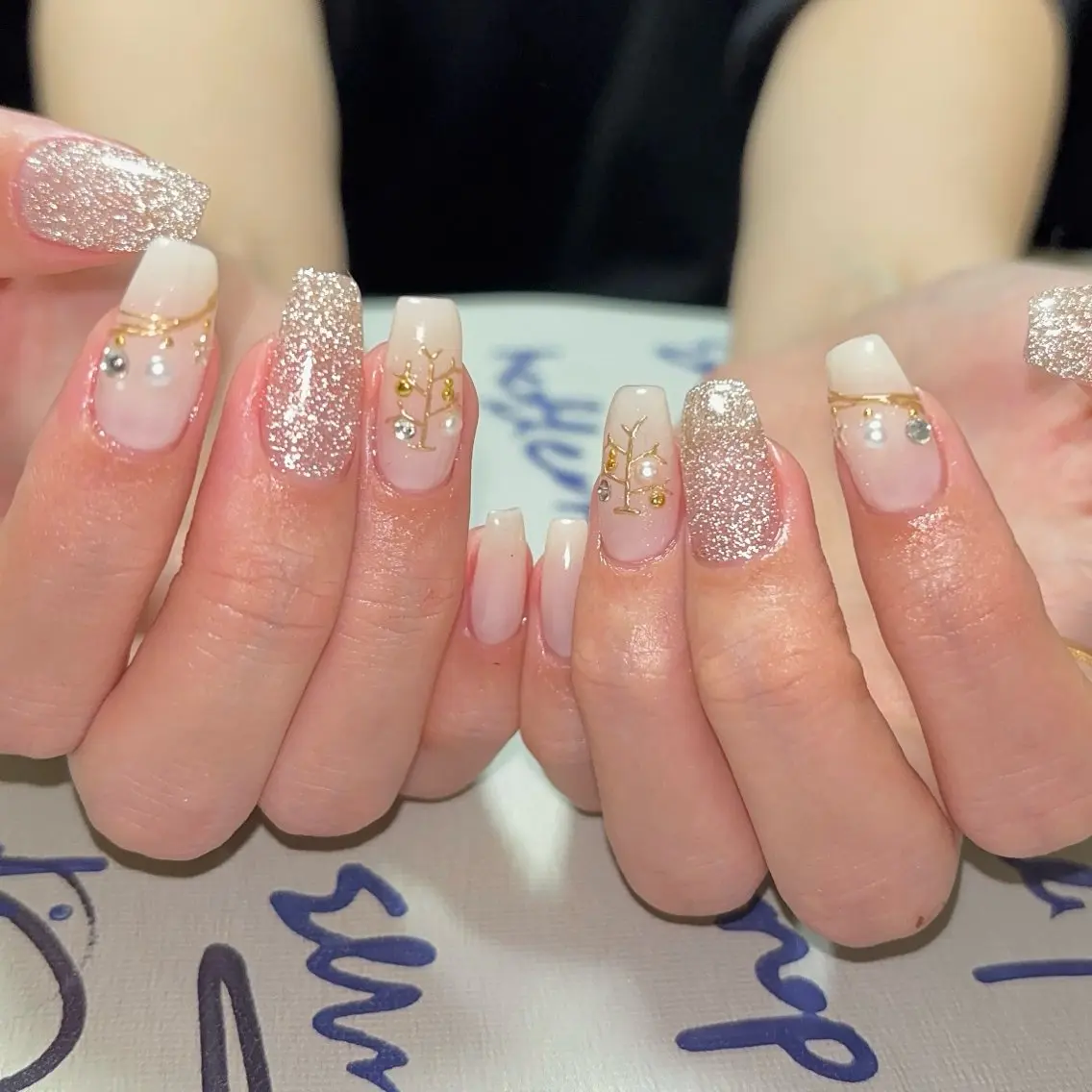 ネイル ハンドネイル Nailsalon BLOOM🌷 山崎のネイルデザイン