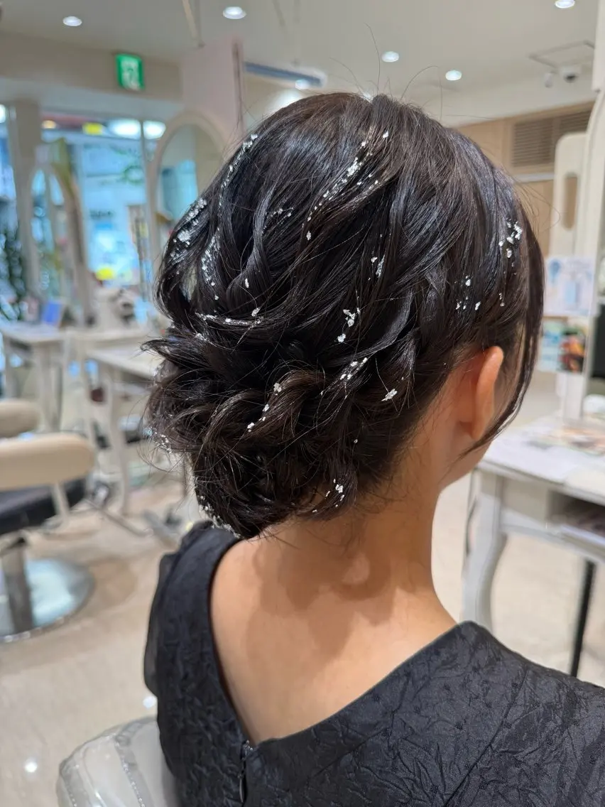セミロング ヘアアレンジ ヘアセット シアーベージュニスト 🥣大石亜里紗のヘアスタイル