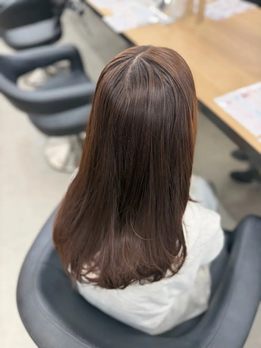 カラー 透明感カラー🫧 EMAのヘアスタイル