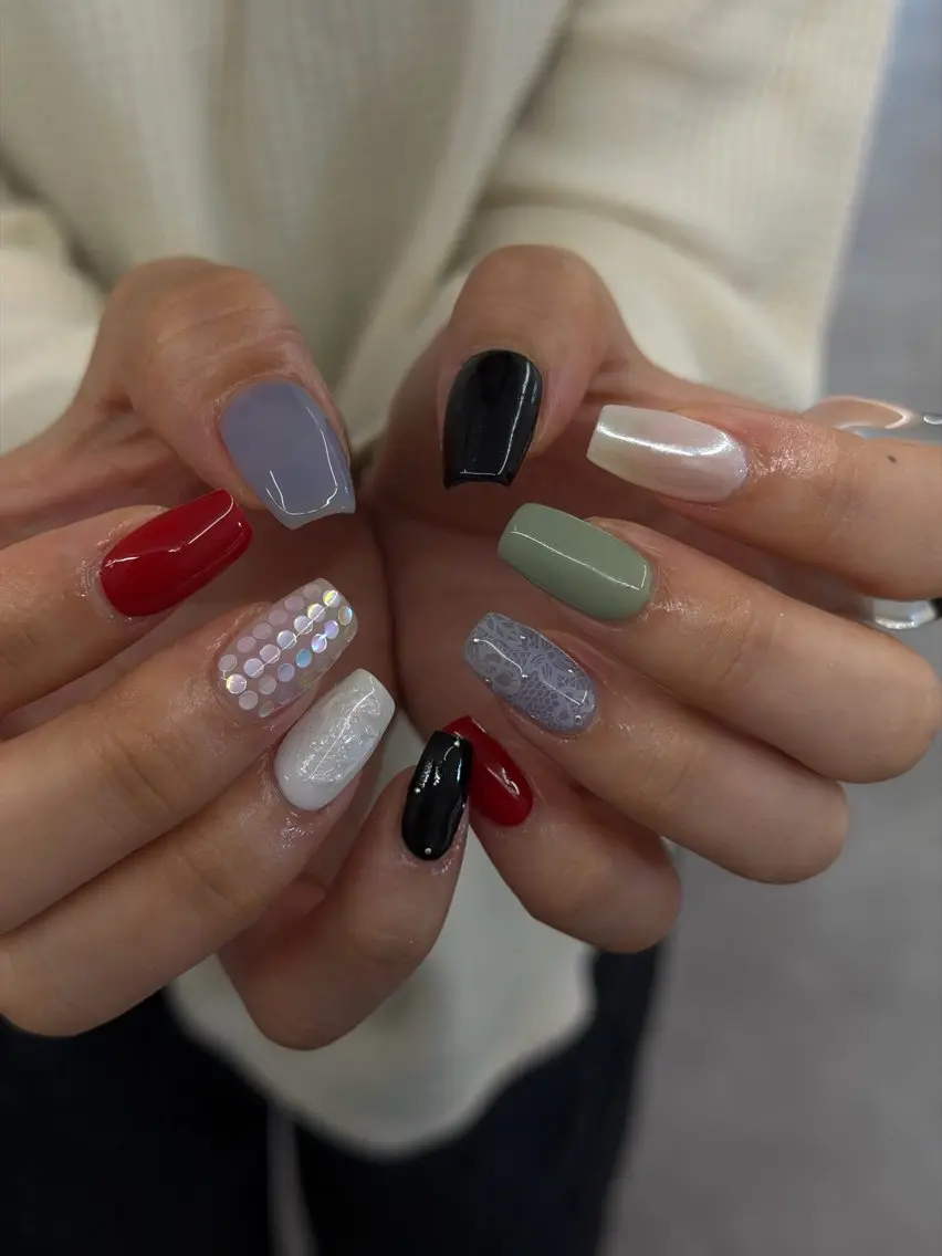 ネイル フットネイル ジェルネイル レース マグネットネイル ニュアンスネイル ハンドネイル ハンドケア Bana_ Nailのネイルデザイン