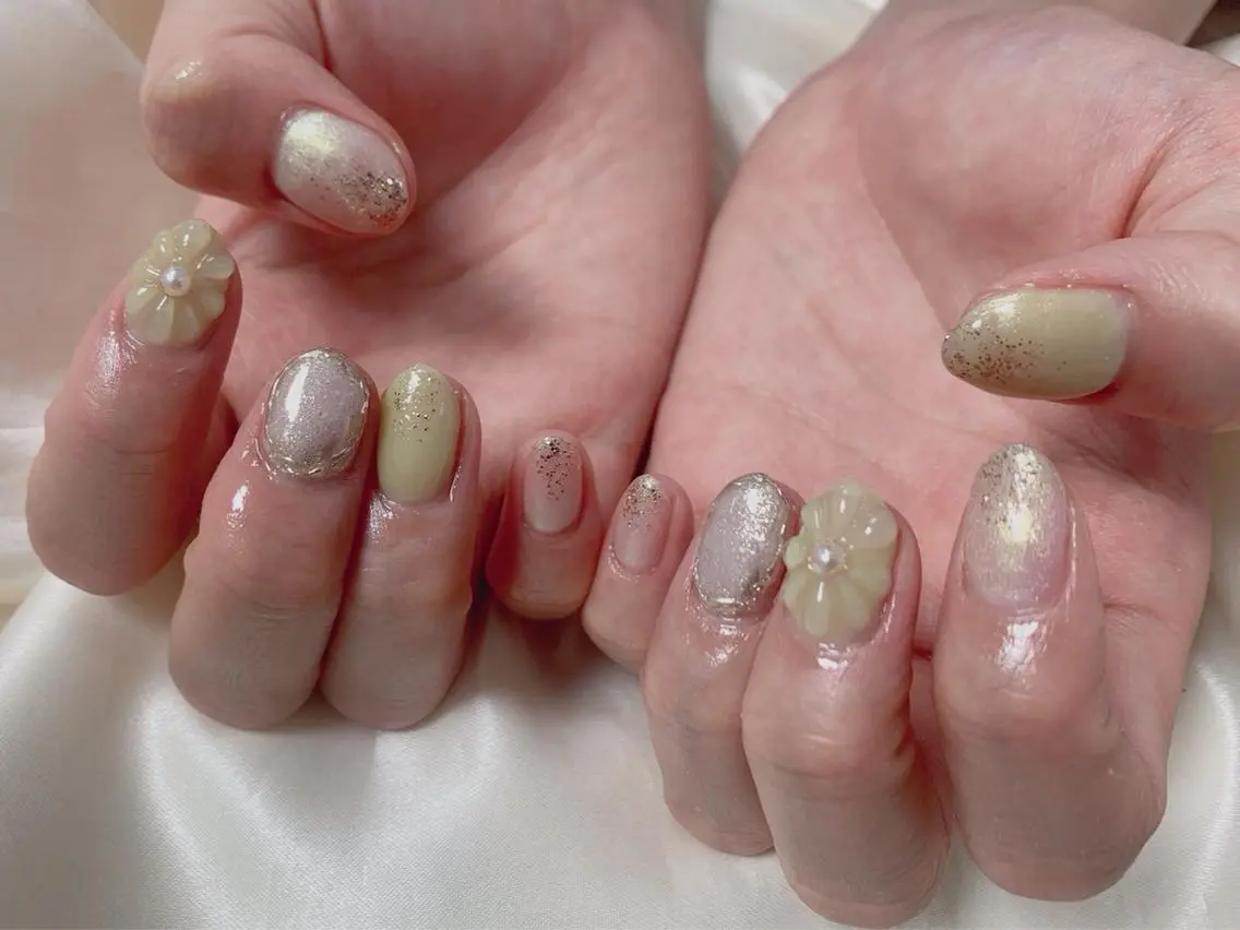 ネイル mogunail &blowのネイルデザイン