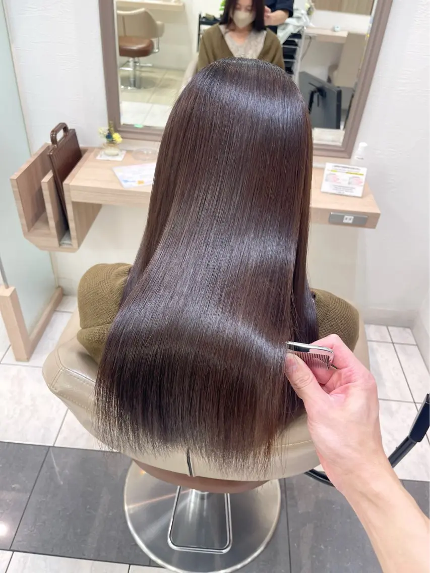 ロング 縮毛矯正 うる艶髪縮毛矯正 🫧hina🫧のヘアスタイル