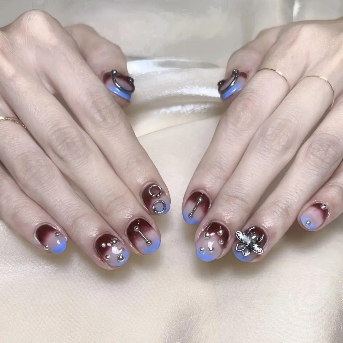 ネイル 持ち込み ハンドネイル Nail salon 木にいるのネイルデザイン