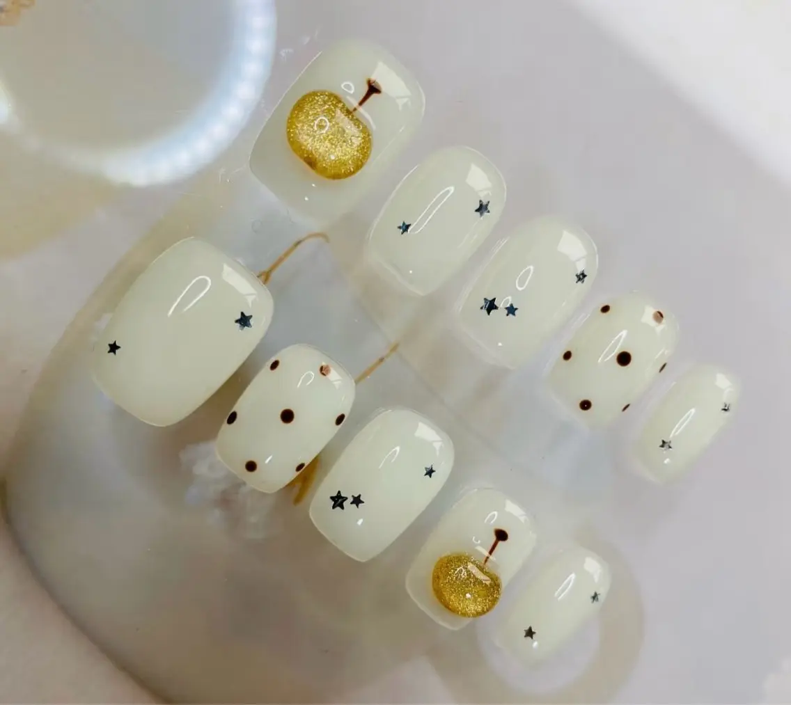 ネイル ハンドネイル H3 Nail Tsuki🦋💙のネイルデザイン