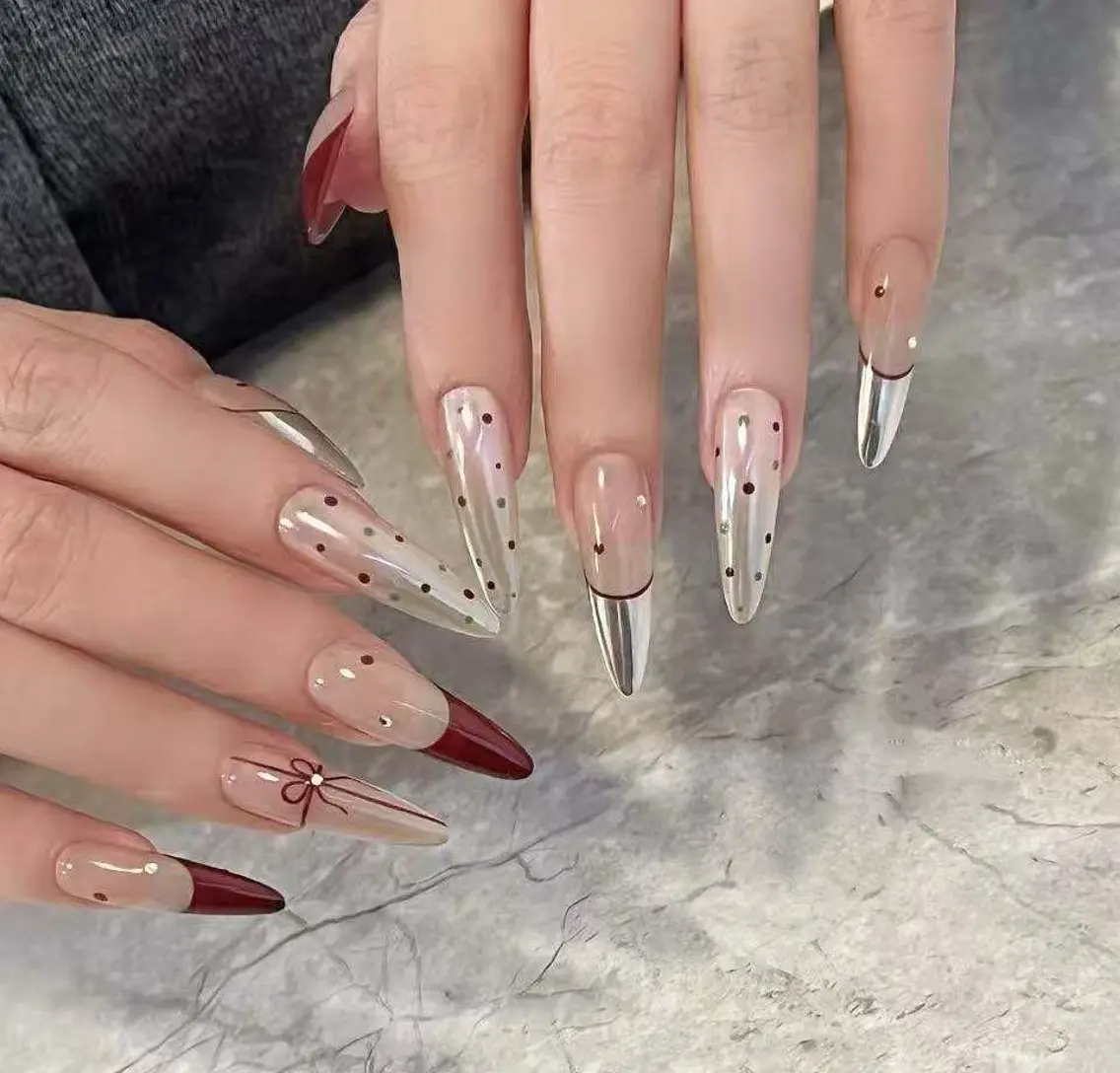 ネイル フラワーネイル フレンチネイル ジェルネイル ガラスフレンチ ハート ハンドネイル BabyYouMi nailのネイルデザイン