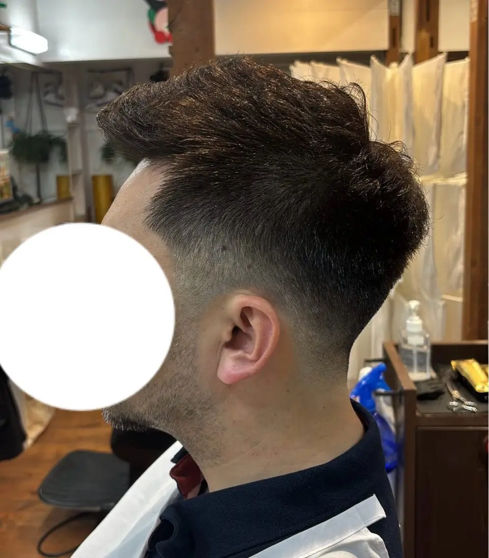 メンズ フェードカット メンズパーマ あおき ゆうかのヘアスタイル