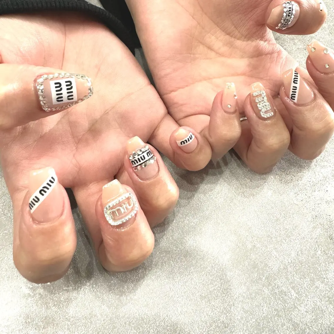 ネイル ハンドネイル フットネイル private salon　lienのネイルデザイン