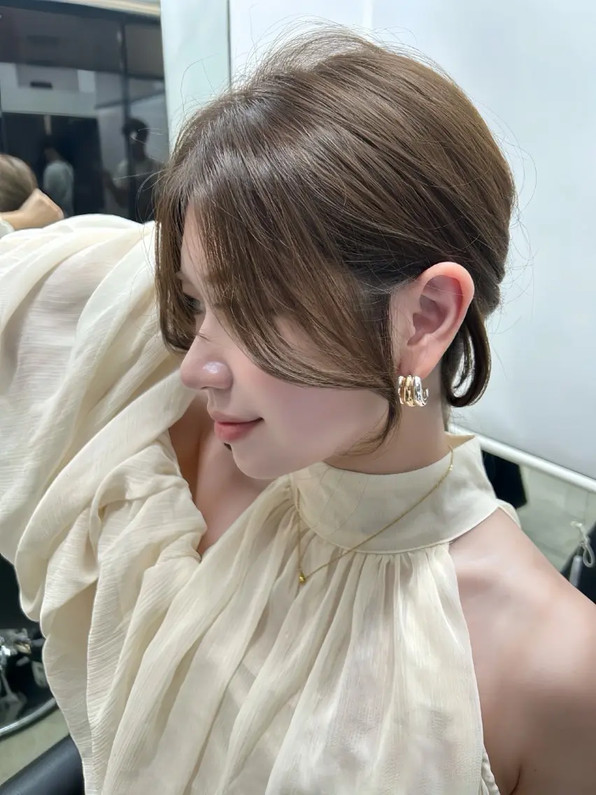 セミロング 韓国風ヘア レイヤーカット ワンホンヘア カット 韓国ヘア/レイヤー Lily Wongのヘアスタイル