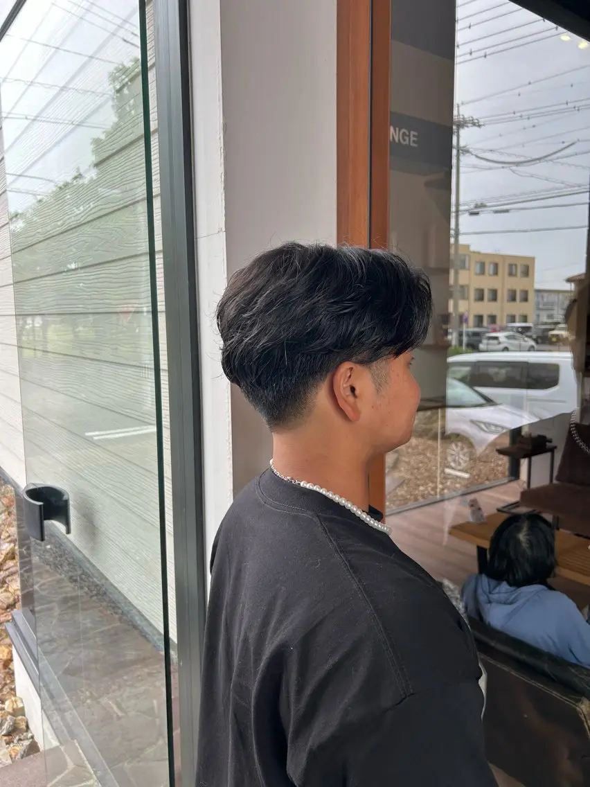 ショート メンズ レイヤーカット 村松 麻菜のヘアスタイル