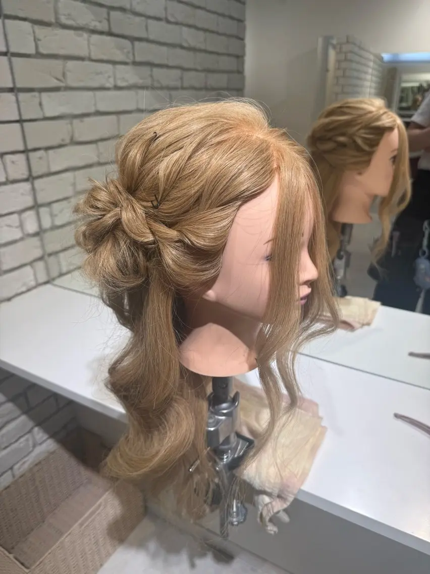 ロング ヘアセット MIREI / モデル様募集中🎀のヘアスタイル