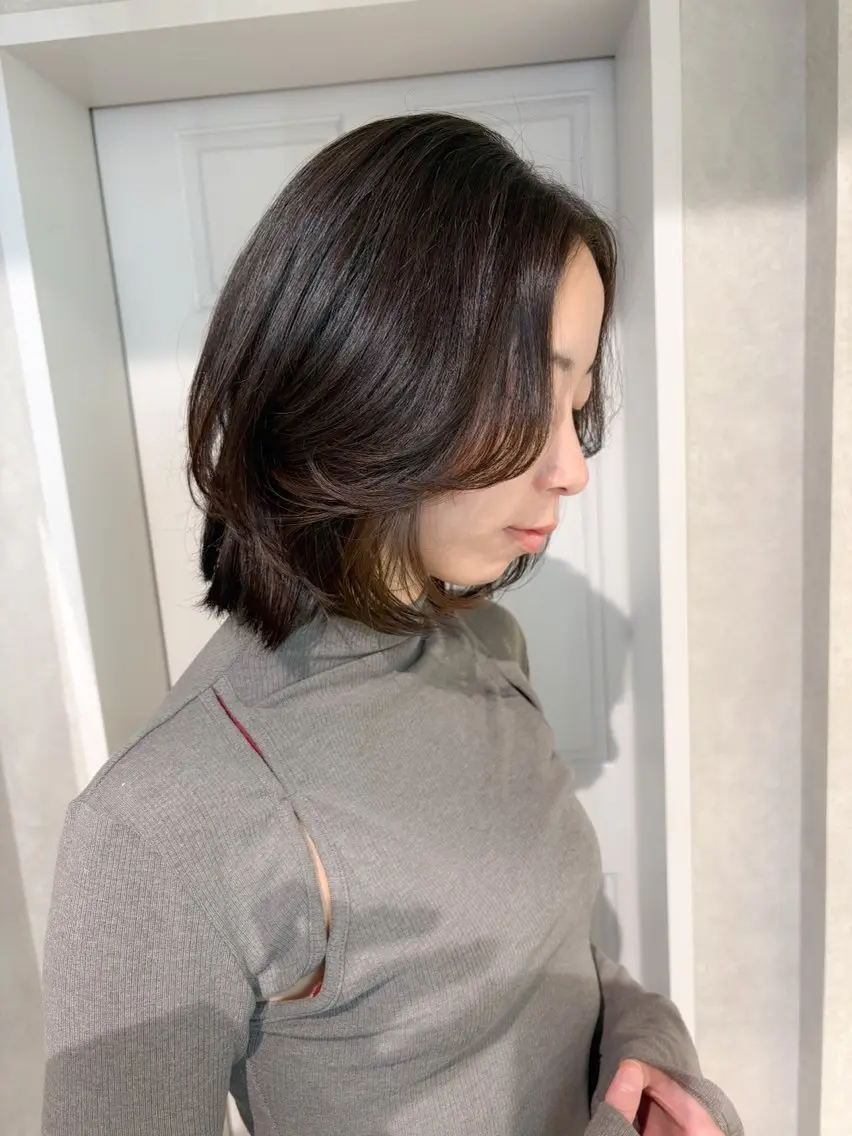 ミディアム ワンレンボブ ボブレイヤー ボブ レイヤーカット カット 透明感モテスタイル 💞SHIORI💞のヘアスタイル