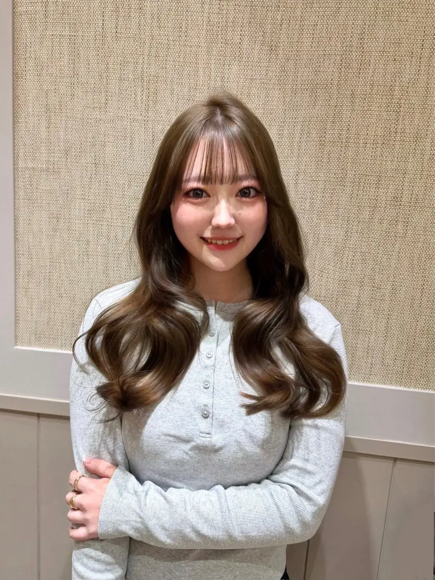 【💙ミニモ限定‼️】カット➕艶カラー➕超音波3stepトリートメント🌟ロング料金なし🙆♀️の写真