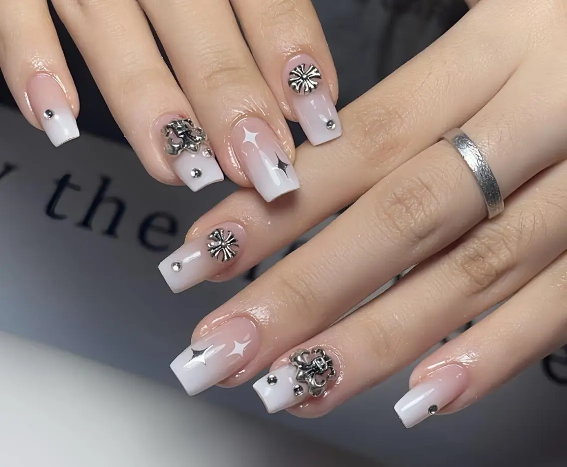 ネイル ハンドネイル 🎀 UU_nailのネイルデザイン