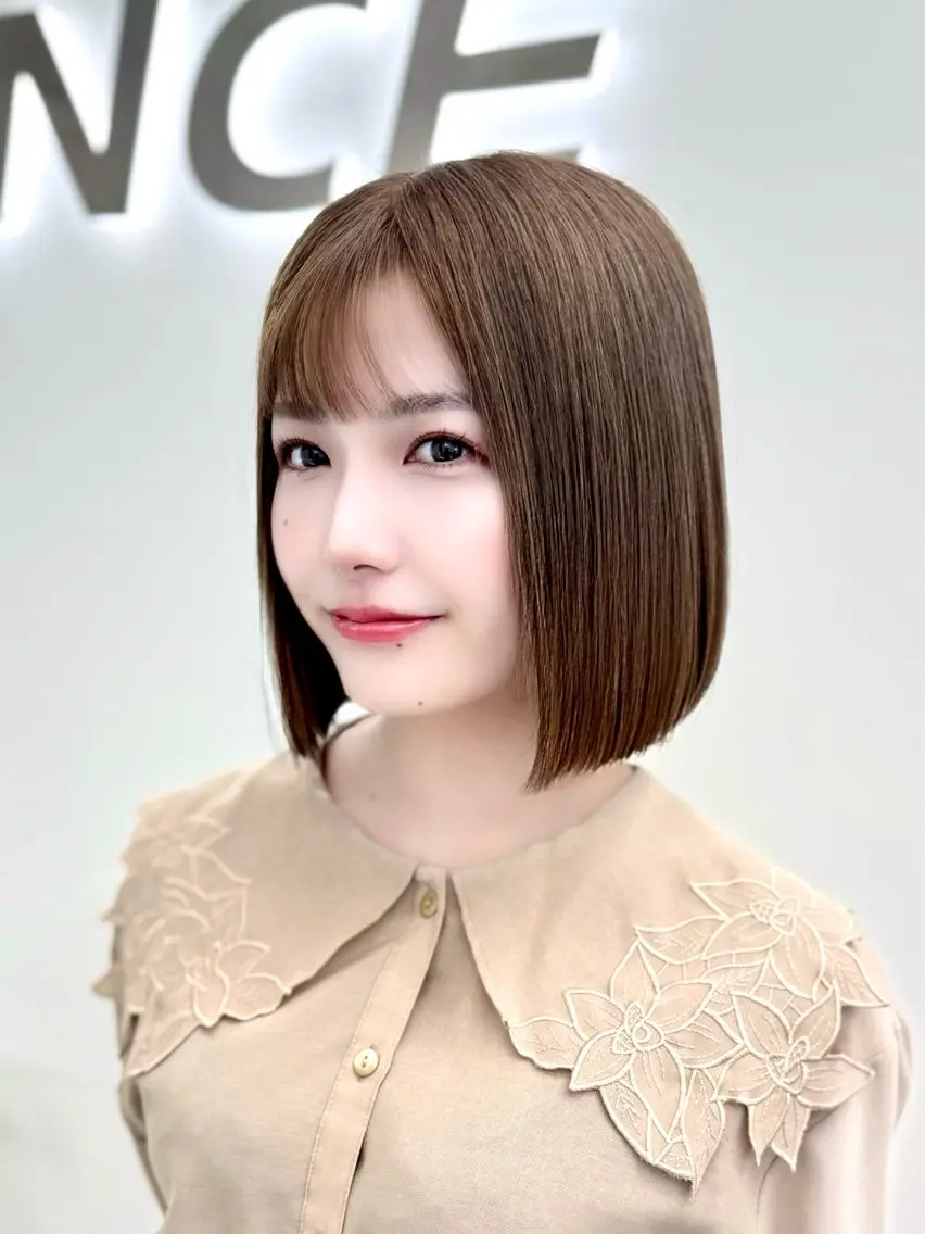 ショート カラー ヘアアレンジ カット ヘアカラー トリートメント ヘッドスパ ヘアセット 縮毛矯正🤍 ボブ/ HIKARIのヘアスタイル