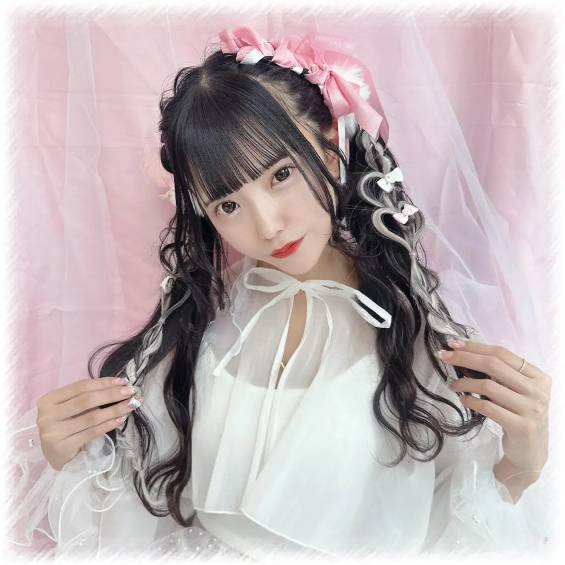 セミロング カラー ヘアアレンジ ブリーチ ケアブリーチ エクステ トリートメント ️🫧中島遼香🫧 Ess🪽髪質改善のヘアスタイル