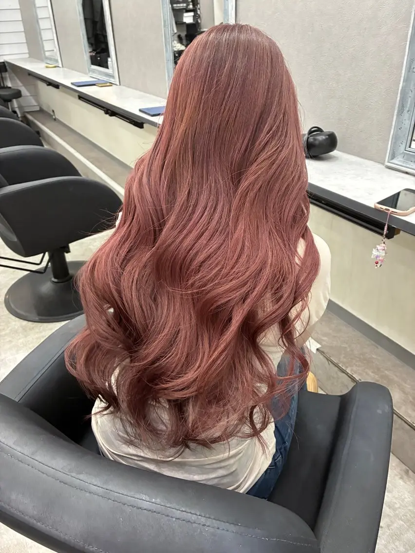 セミロング カラー ピンクカラー カット ヘアカラー トリートメント GiseL 博多筑紫口店のヘアスタイル