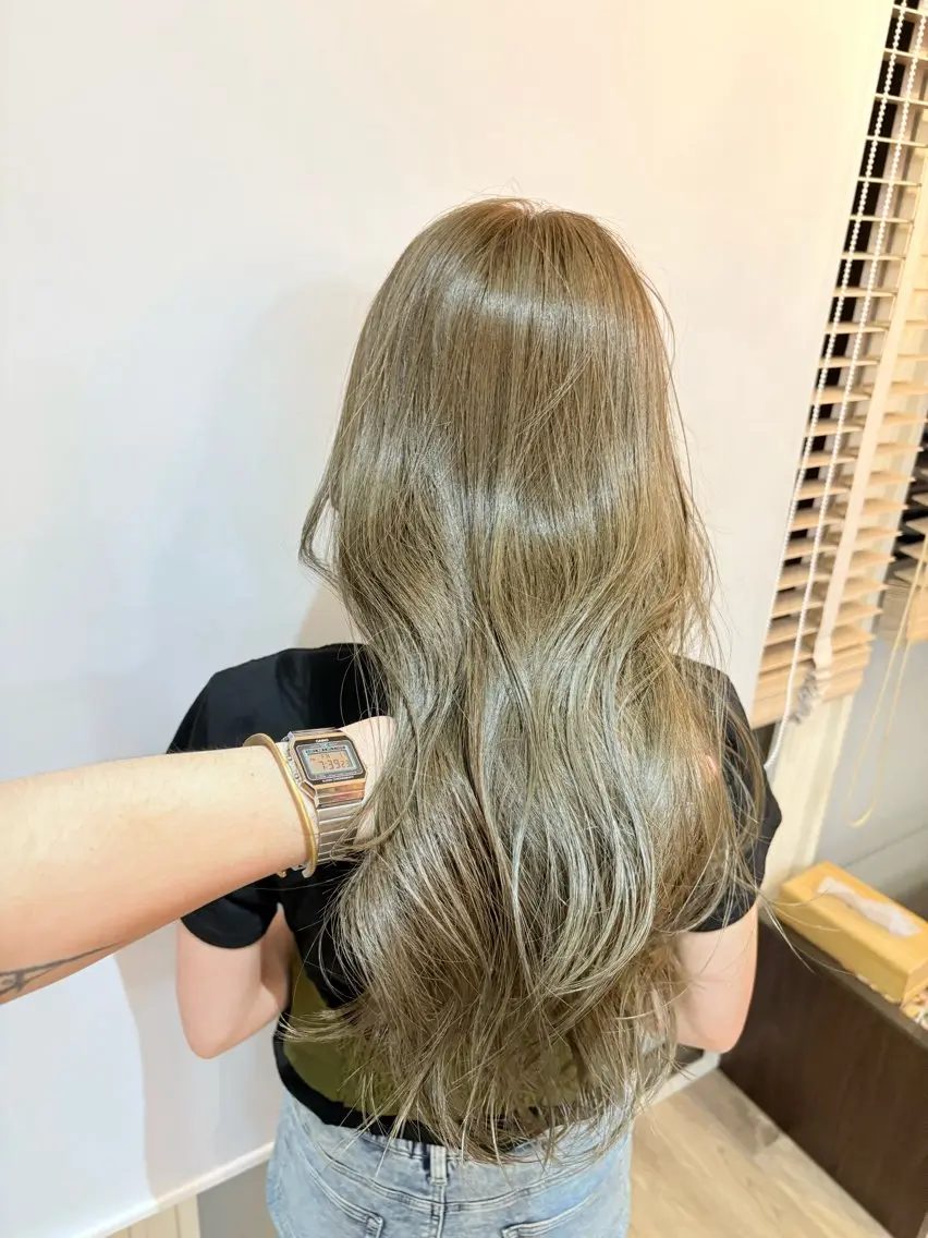 ロング カラー カット ヘアカラー トリートメント enVOGUE/宮本 泰周のヘアスタイル