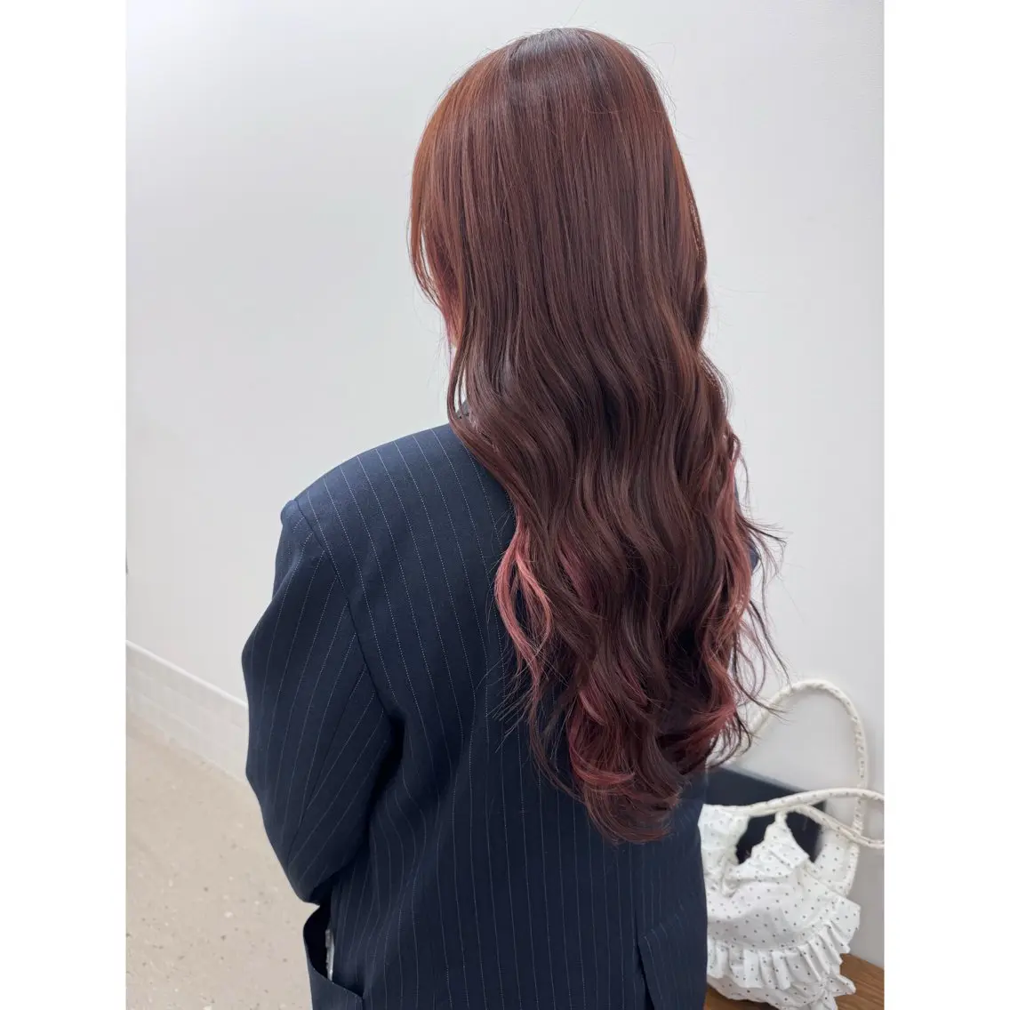 ロング カラー ブラウンカラー ピンクカラー ピンクブラウン ヘアカラー 内田 愛莉のヘアスタイル