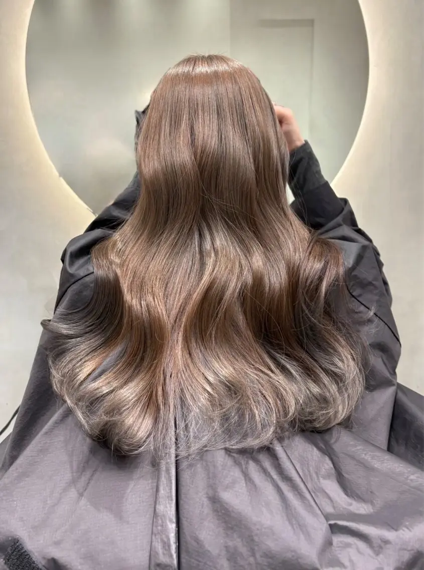 ロング 星野花月 🫧透明感カラー🫧のヘアスタイル