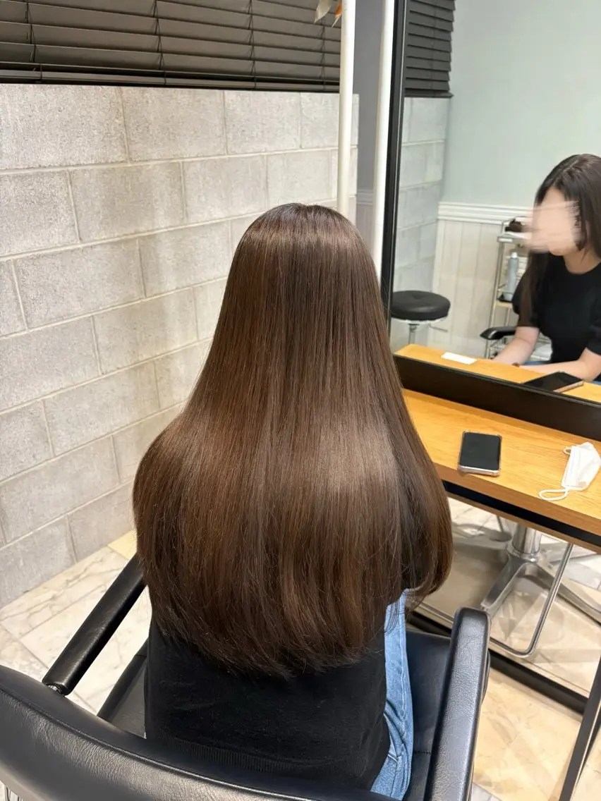 艶カラー＋オーダーメイド式トリートメントの写真