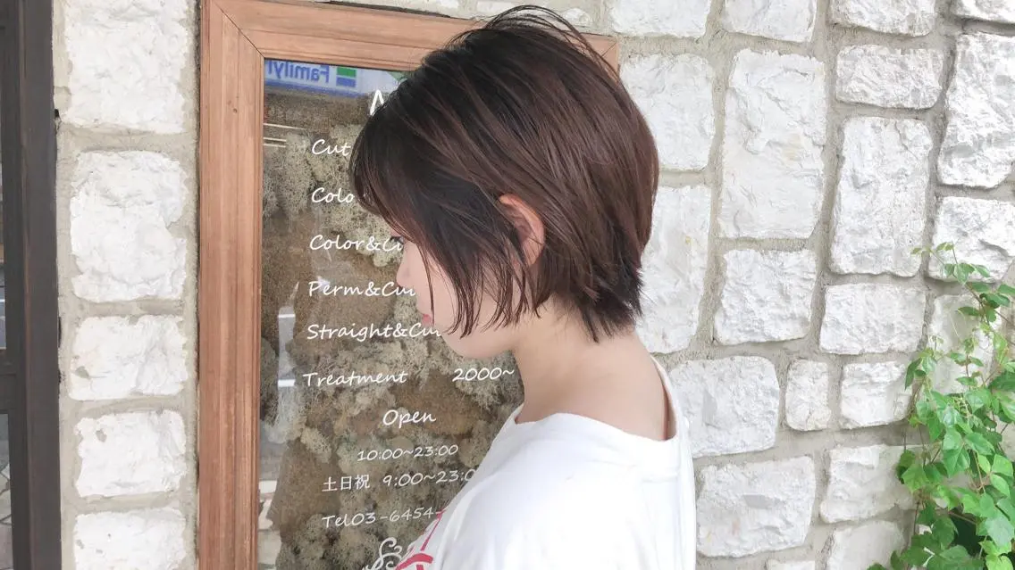 ショート カラー パーマ ヘアアレンジ メンズ キッズ ネイル マツエク・マツパ ベージュカラー ラベンダーカラー ラベンダーベージュ ショートヘア ショートネイル カット トリートメント 髪質改善/透明感 OAK兵庫のヘアスタイル