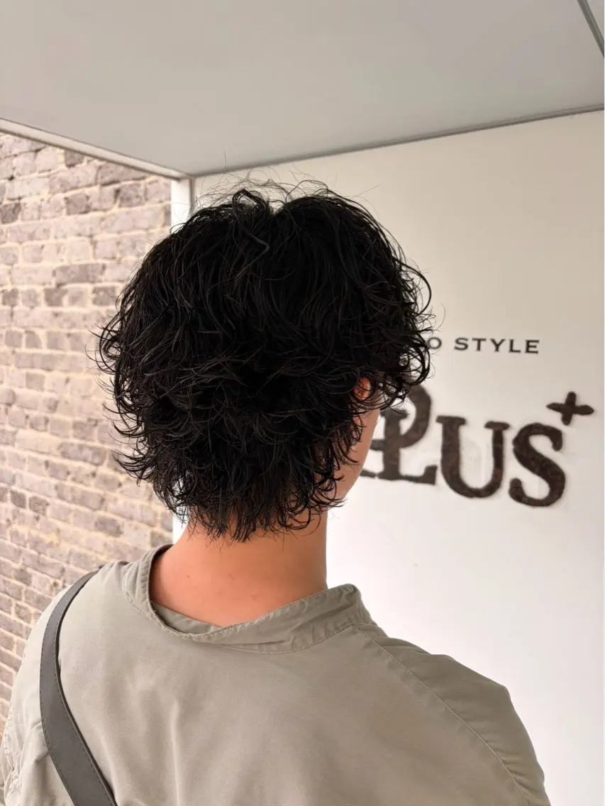 パーマ メンズ 廣瀬 京花のヘアスタイル