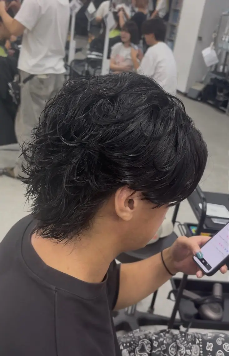 パーマ メンズ センターパート フェザーパーマ メンズハイライト メンズメッシュ マッシュ センターパート/フェ ザー🔥SHUYAのヘアスタイル