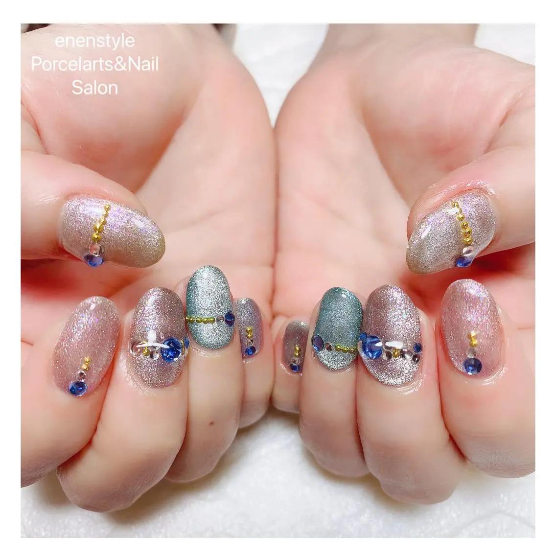 ミディアム ネイル 🐾enen style 🐾のネイルデザイン