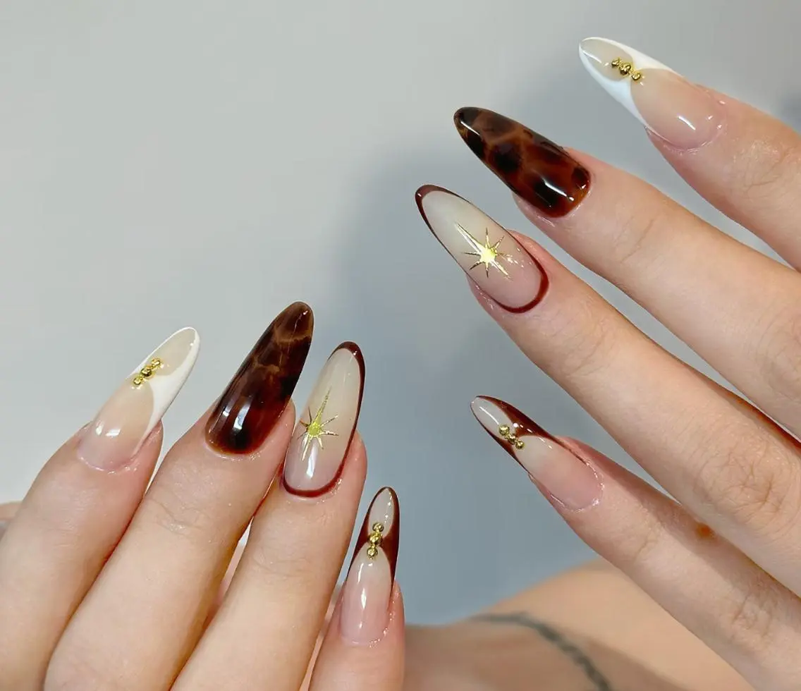 ネイル ハンドネイル ハンドケア 🍑 momo_nailのネイルデザイン