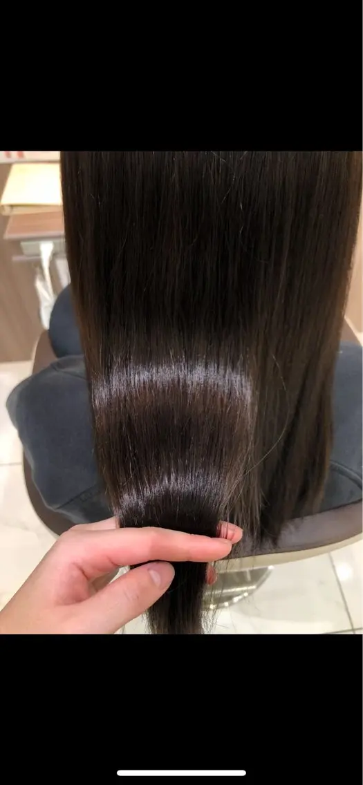 セミロング カット 縮毛矯正 トップスタイリスト 石川みやびのヘアスタイル