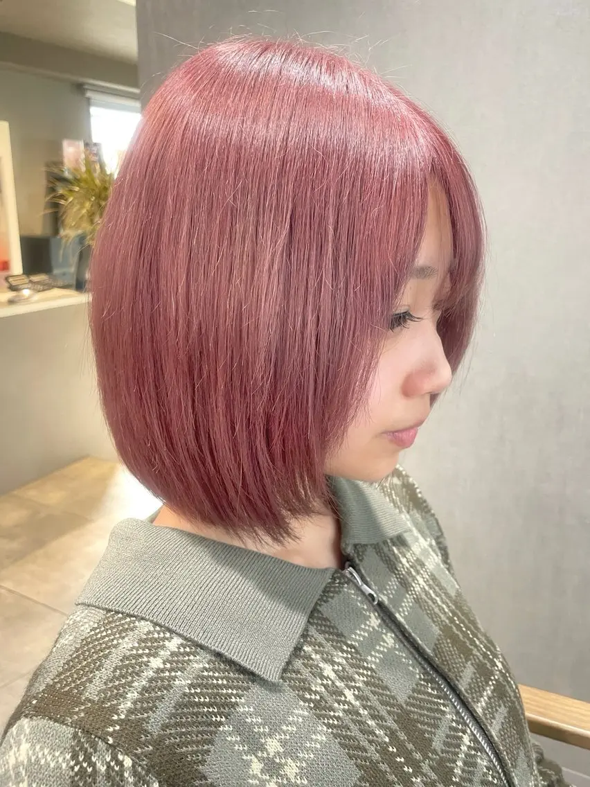 《🙋🏼♀️✨学生限定✨》黒染め剥がし+ ケアブリーチ カラー+トリートメント💎の写真