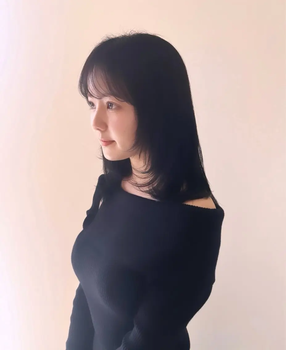 セミロング レイヤーカット カット ヘアカラー トリートメント ヘッドスパ 髪質改善🫧 タイキのヘアスタイル