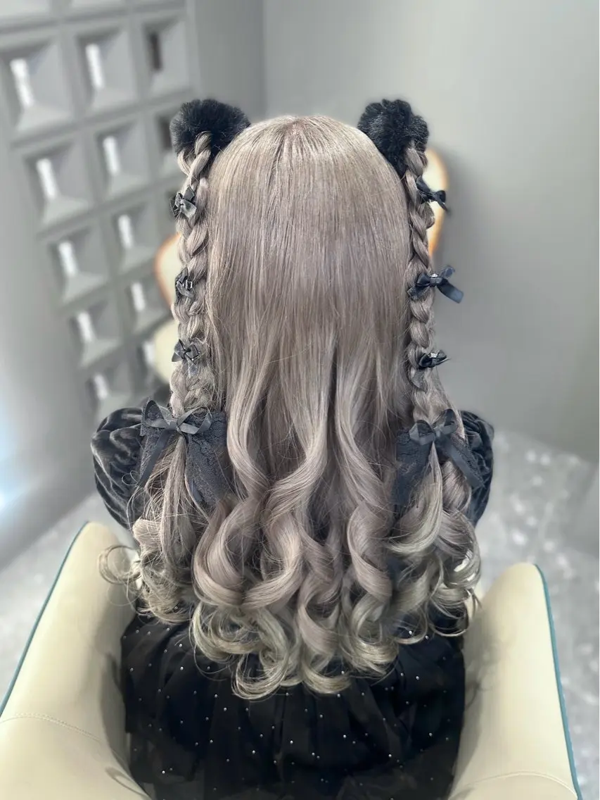 ロング ヘアアレンジ ヘアセット 🎀ちゃんりお🎀 /ブリーチなしカラーのヘアスタイル