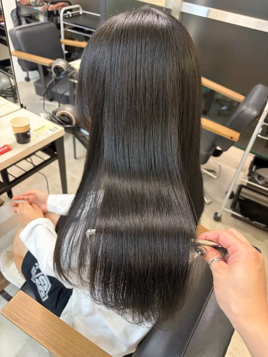 セミロング カラー 🥀韓国ヘア🥀 宮津真菜のヘアスタイル
