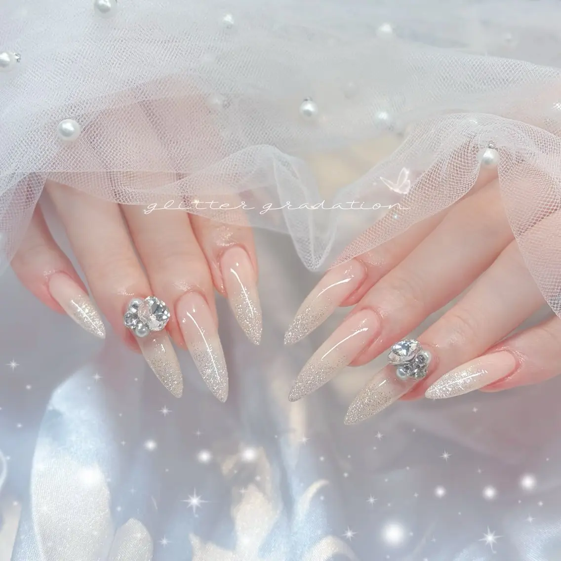 ネイル キラキラネイル ロングネイル ワンホンネイル ハンドネイル Keli Nail 難波のネイルデザイン