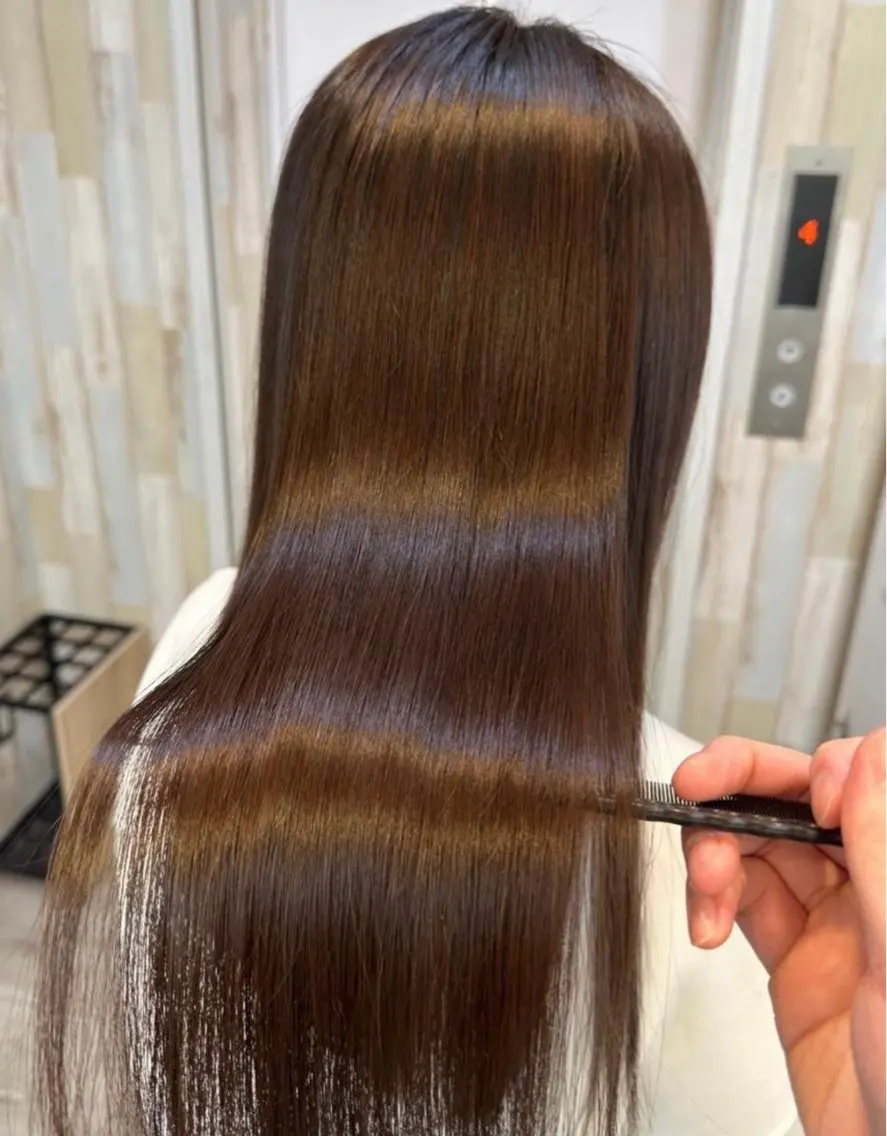 ロング カラー カット 縮毛矯正 トリートメント ヘッドスパ 盛れる艶カラー× レイヤーカット/咲来のヘアスタイル