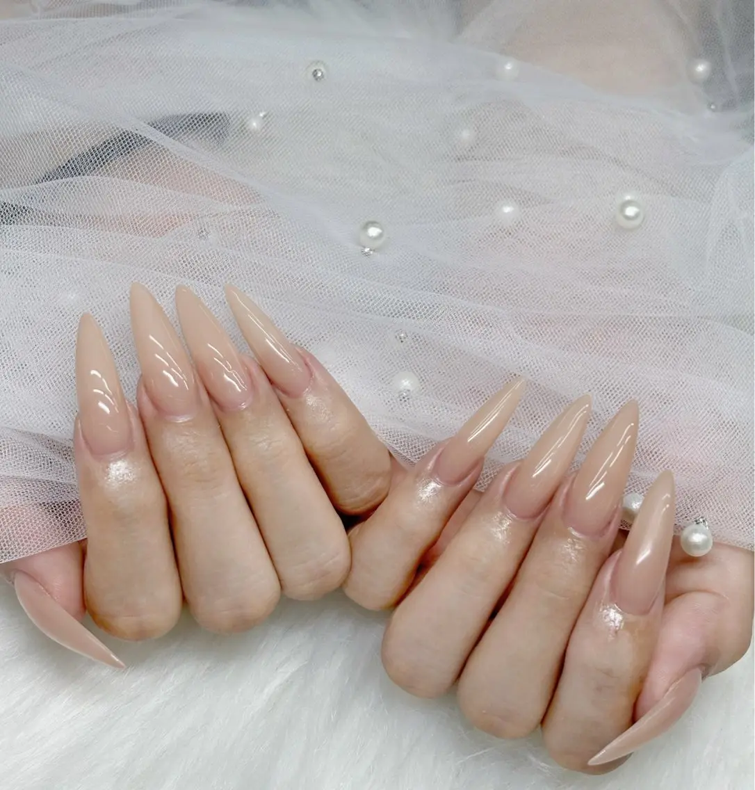 ネイル 韓国ネイル マグネットネイル 持ち込み ハンドネイル ハンドケア Mika nail_Royalのネイルデザイン
