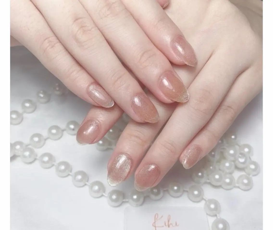 ネイル アートネイル フレンチネイル ジェルネイル グラデーション 韓国ネイル ハンドネイル Nail Kihi アミ🌷のネイルデザイン