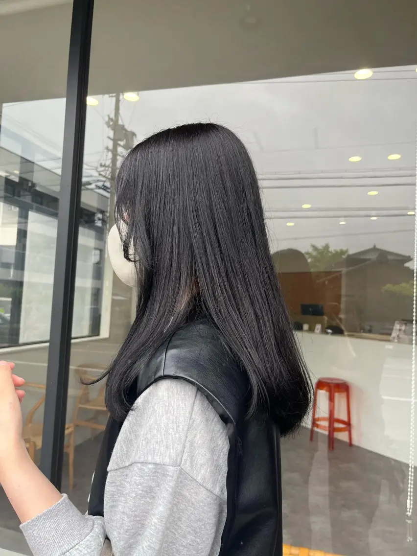 セミロング カラー 透明感カラー 透明感カラー🌼 沙奈のヘアスタイル