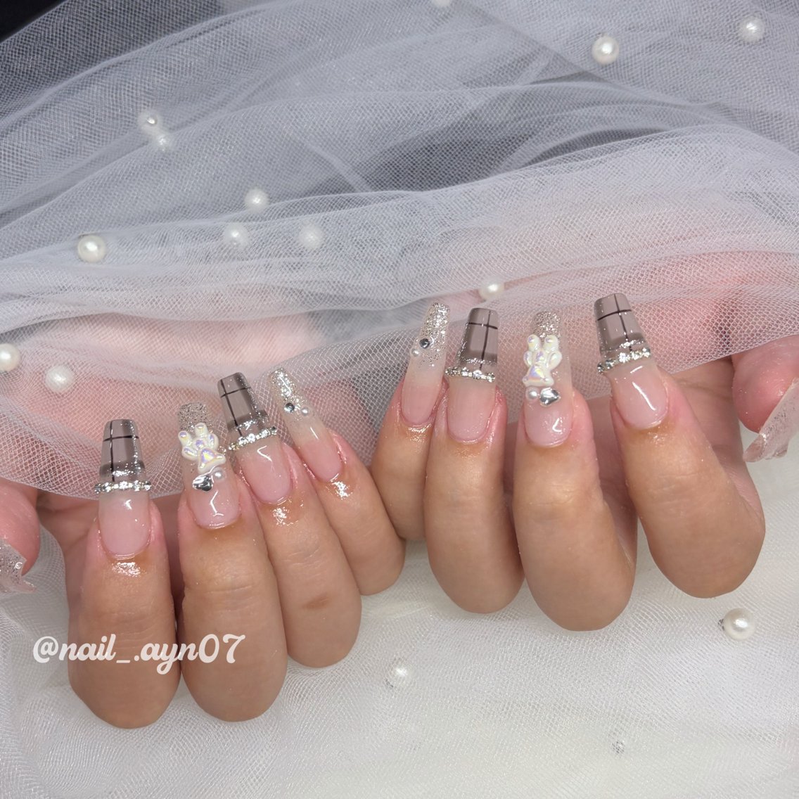 ネイル ハンドネイル Yveil  横浜店 Ayanaのネイルデザイン