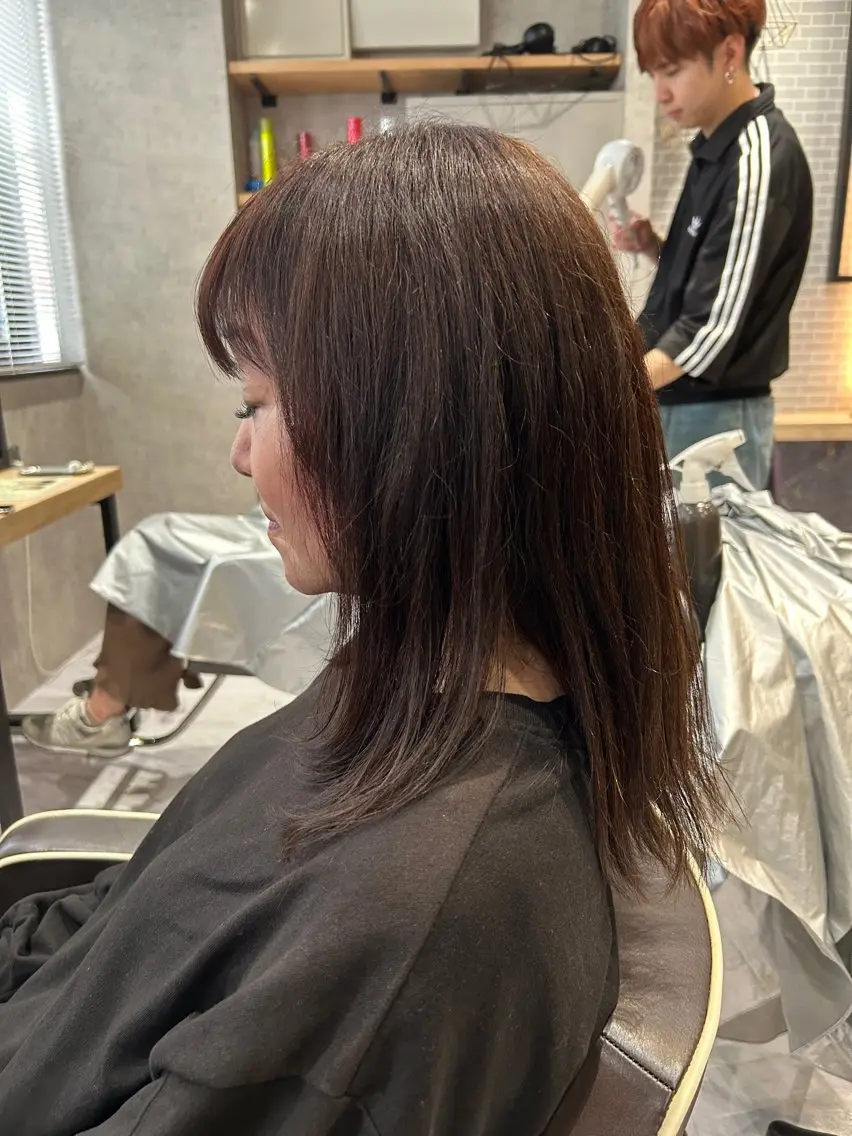 セミロング カラー レイヤーカット 🐺似合わせ🐺 青山健誠のヘアスタイル