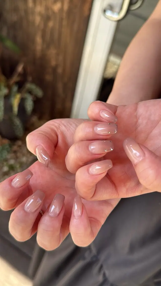 ネイル フラッシュネイル フラッシュマグ フットネイル フレンチネイル 韓国ネイル ハンドネイル SAKU nail 作島茜のネイルデザイン