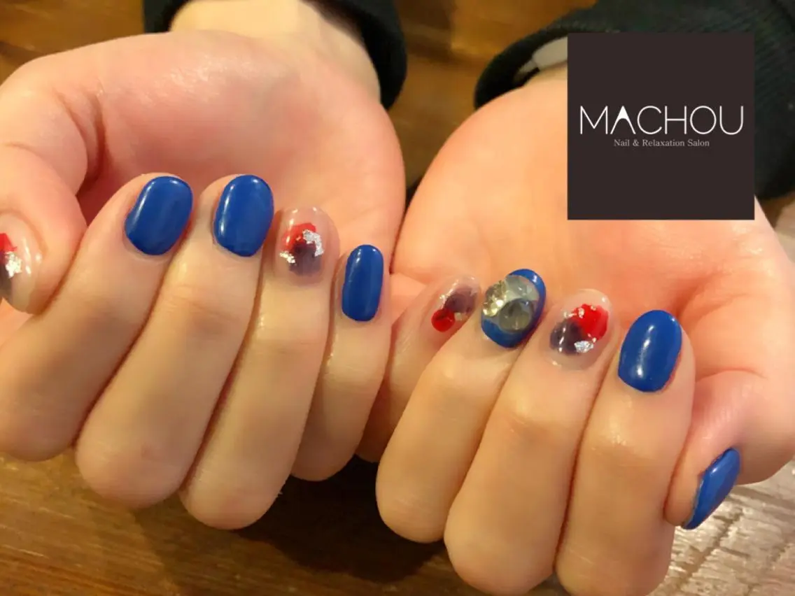 ネイル tomomi MACHOUのネイルデザイン