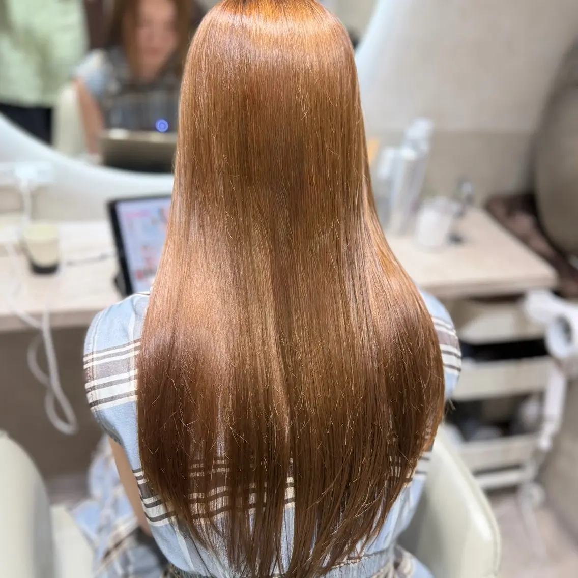ミディアム カラー カット ヘアカラー トリートメント 川崎のカラー職人🥣 kentaのヘアスタイル