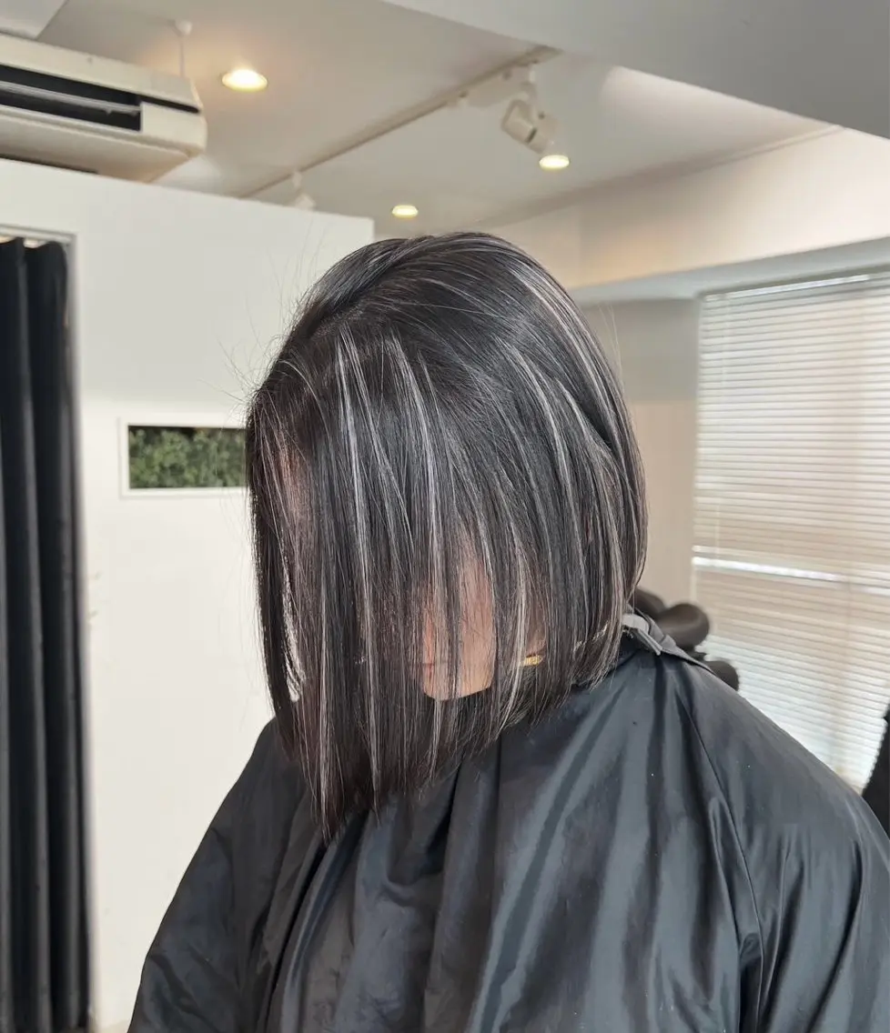 ショート カラー ダークグレー ダークグレージュ グレージュ ハイライトカラー ハイライト 指名数No.1 /NAOYAのヘアスタイル