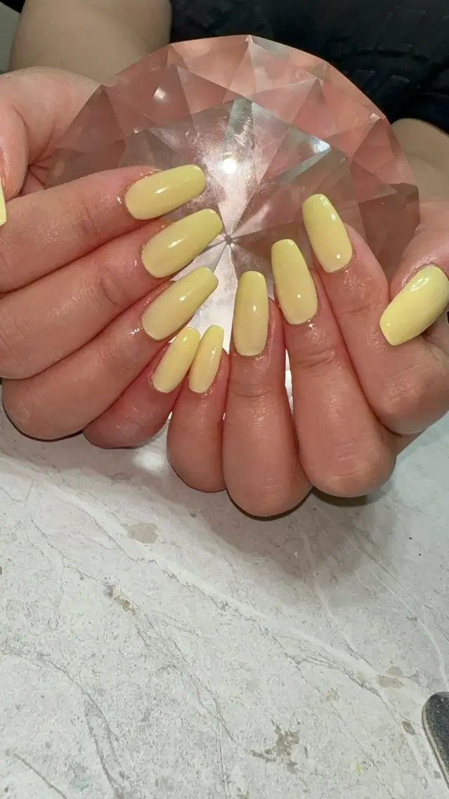 ネイル 黄色 ハンドネイル with nail.のネイルデザイン
