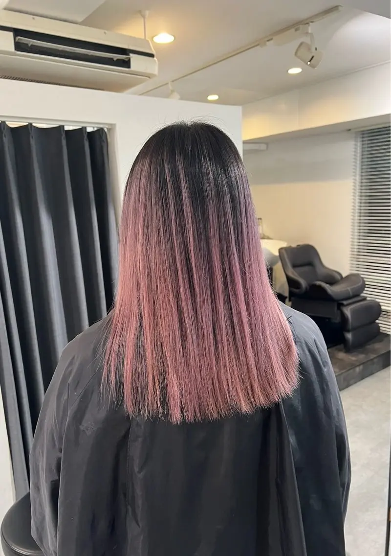 ミディアム カラー バレイヤージュ ベージュカラー ピンクカラー ピンクベージュ レイヤーカット 指名数No.1 /NAOYAのヘアスタイル