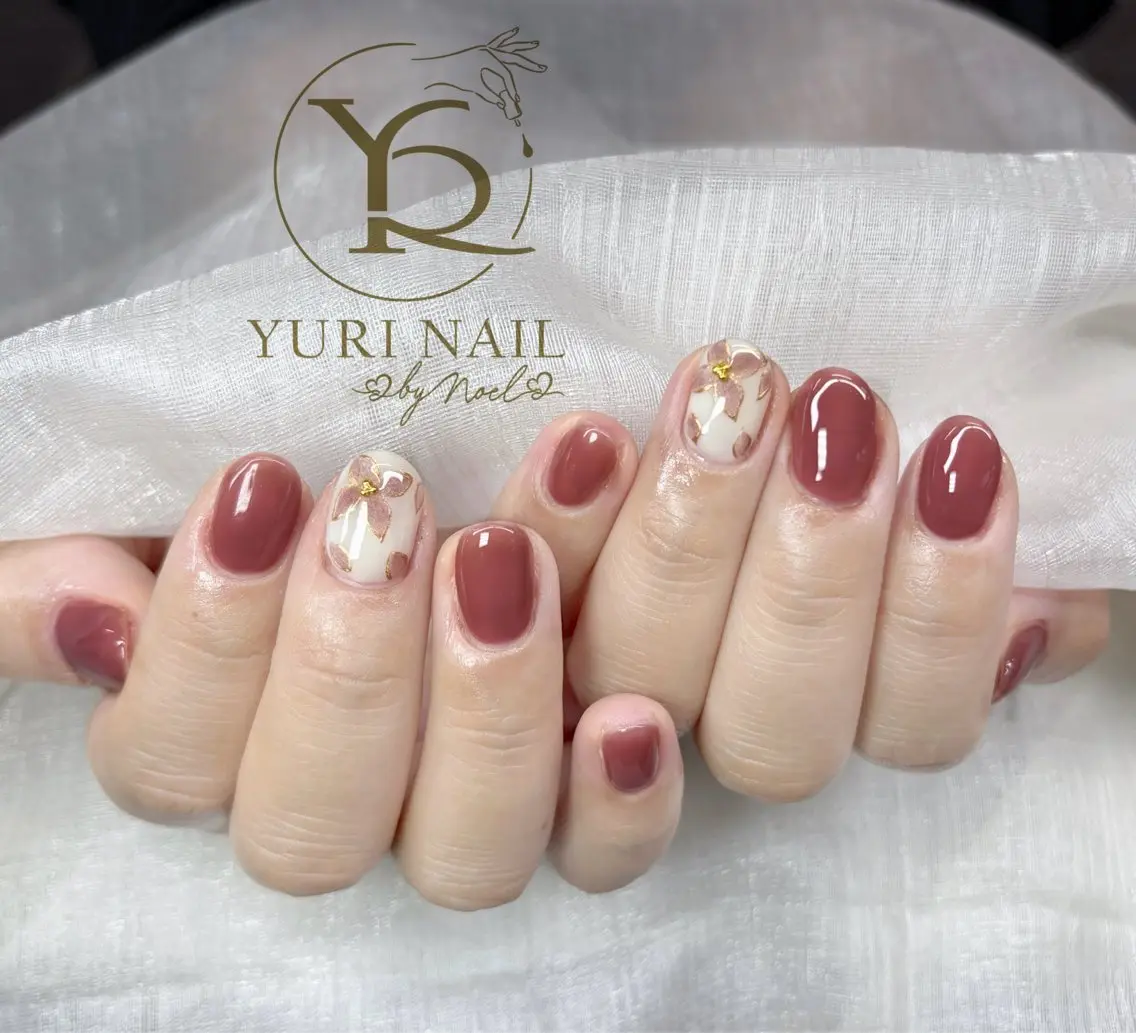 ネイル ハンドネイル フットネイル ハンドケア YURI Nail NARITAのネイルデザイン