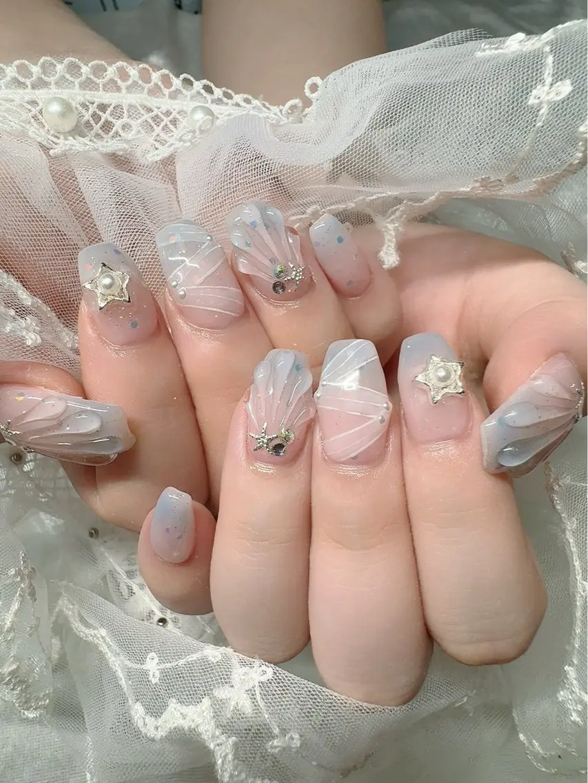 ネイル ハンドネイル フットネイル Best Nail NANA🤍のネイルデザイン